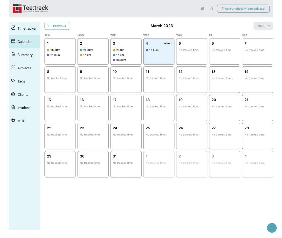 Teetrack calendar month view with daily time entries
